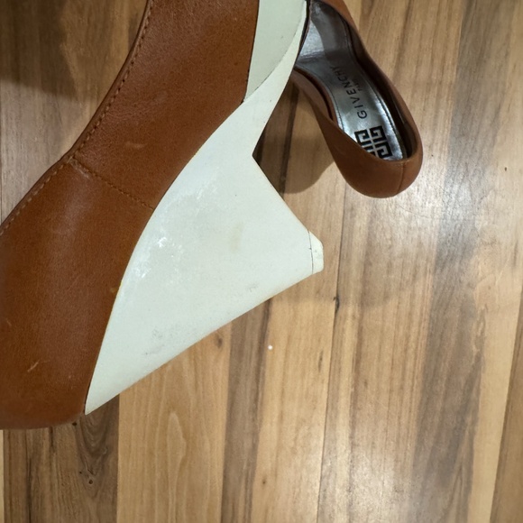 Givenchy Paris Wedge pumps - Picture 3 of 4